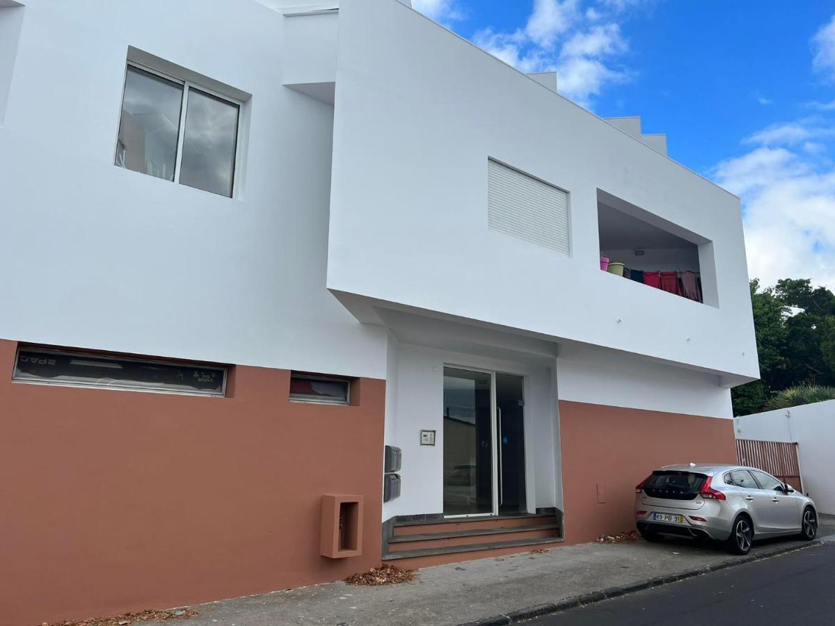 A Casa Do Terraco Apartment Ponta Delgada  Ngoại thất bức ảnh
